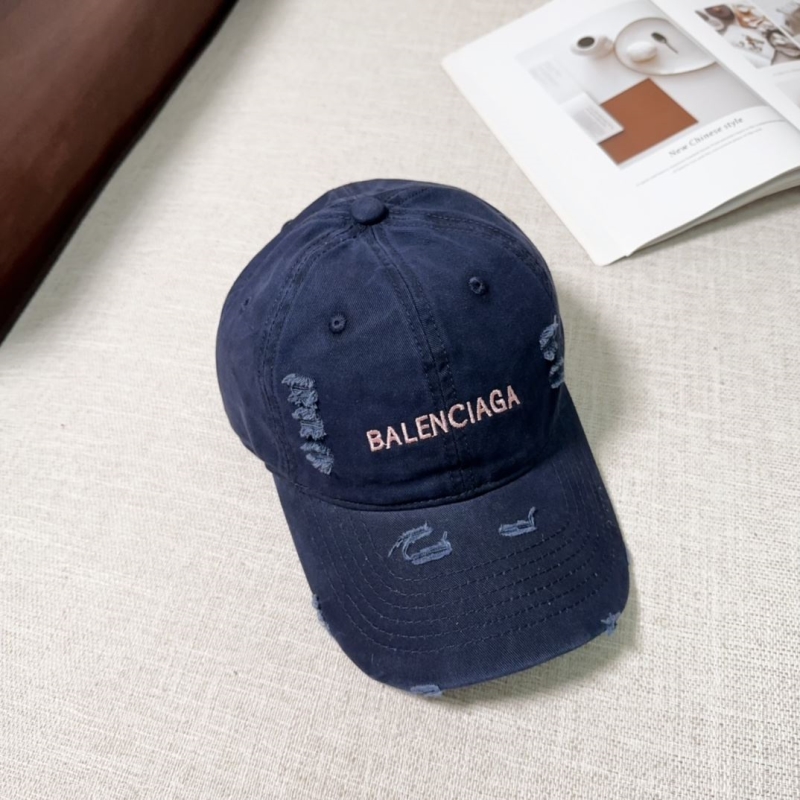 BALENCIAGA